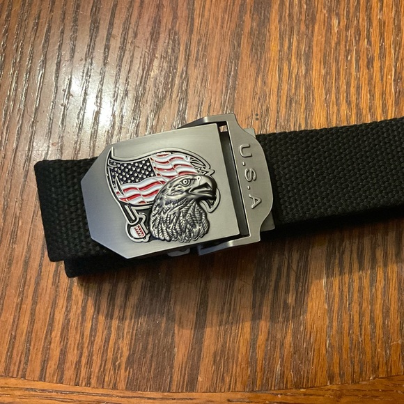 🇺🇸Men’s Silver Eagle & Red White & Blue Flag U.S.A. Buckle Nylon Belt! - Picture 10 of 13